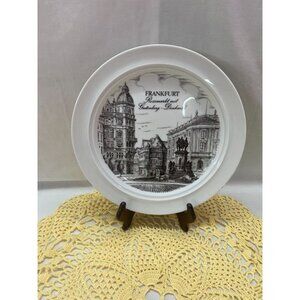 KMP Royal Porzellan Bavaria "Gutenberg Monument Frankfort 9 1/2 Decorative Plate